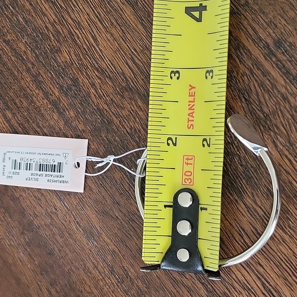 Kate Spade Heart & Arrow Bangle Bracelet - Picture 5 of 7